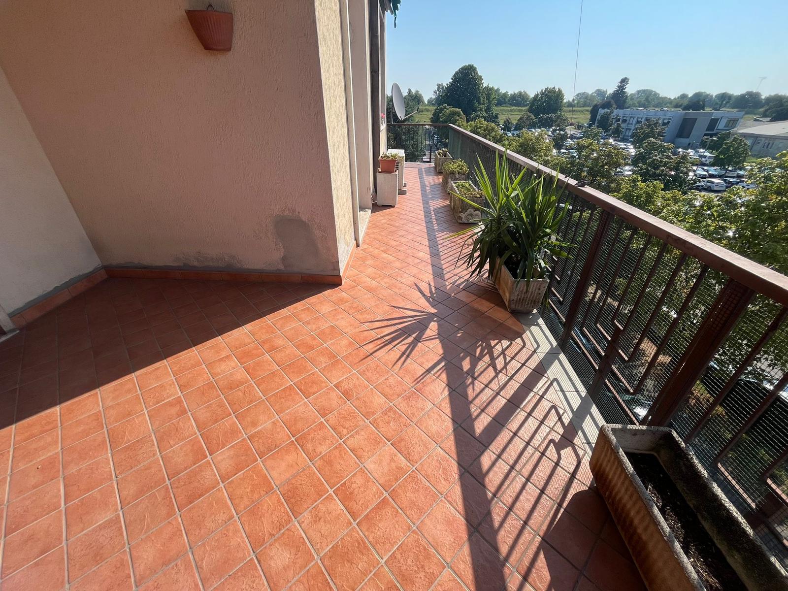 app-ampie-metrature-legnago-12.jpeg