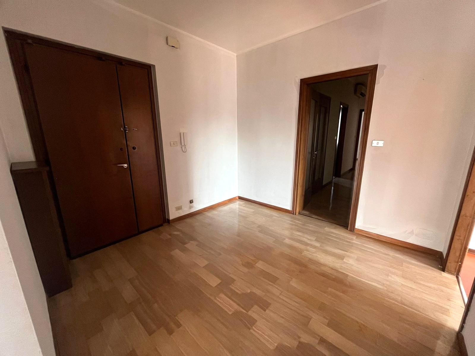 app-ampie-metrature-legnago-2.jpeg